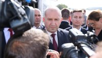 Радев: Няма риск за корабите ни в Черно море