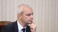 Костадинов при Радев: Готови сме да направим правителство, ако получим третия мандат