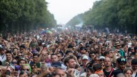 Агресия и наркотици: Задържаха 39 души на рейв парада в Берлин