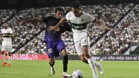 "Барселона" започна защитата на титлата с разгром 5:0 над "Елче"