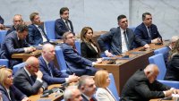 Скандалът за Бюджет 2026: От обвинения за рекордни харчове до сравнения с Бърни Мадоф (ВИДЕО)