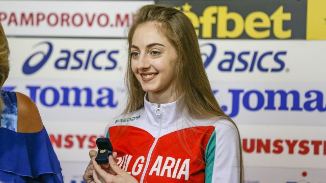 Президентът на БФХГ Илиана Раева заяви, че гимнастичката Боряна Калейн