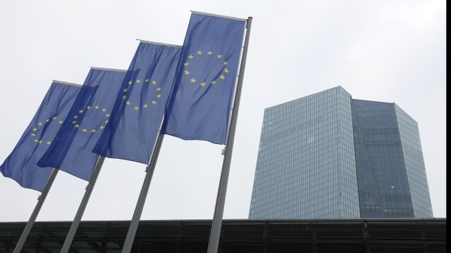 Европейският съюз обяви началото на програма за несмъртоносна военна помощ