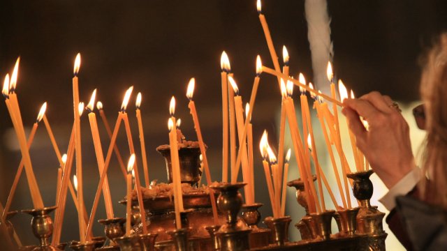 Православната църква отбелязва християнския празник Преображение Господне Според евангелието Исус Христос