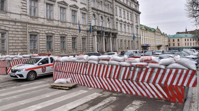 Русия засили атаките си срещу ключови украински градове на север