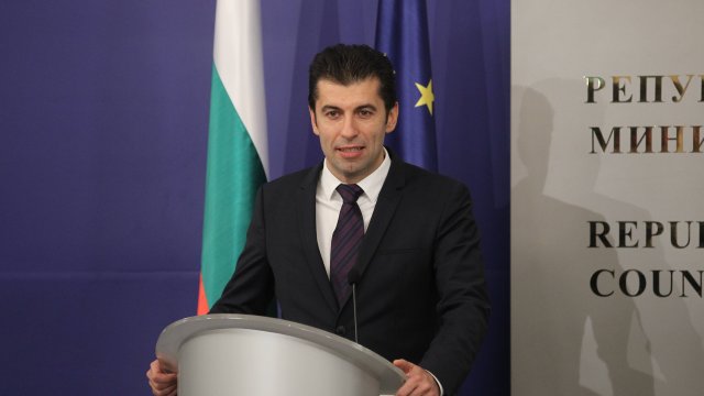 Министър председателят Кирил Петков проведе вчера онлайн среща с ръководствата на