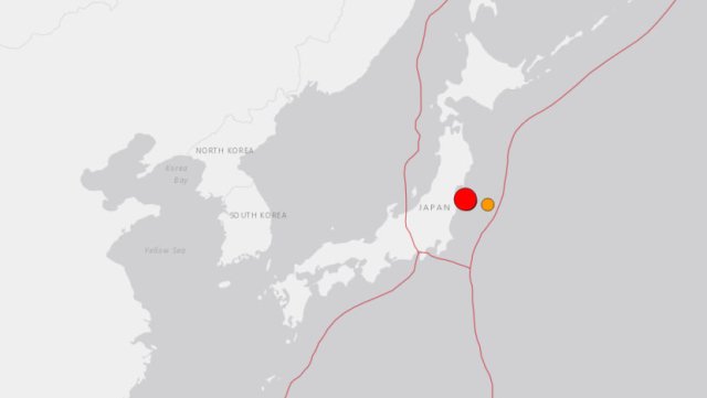 Япония съобщи за опасност от цунами, след като земетресение с