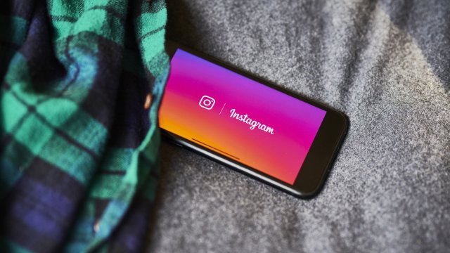 Instagram стартира изпитания на абонаментна услуга която позволява на потребителите