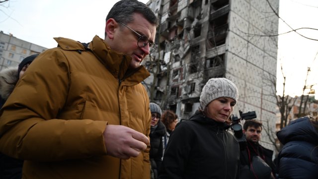 Германският външен министър Аналена Бербок посети украинския град Харков който се