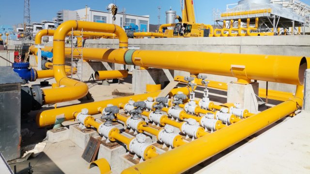"Газпром" възобнови доставките на газ през "Турски поток" след приключването